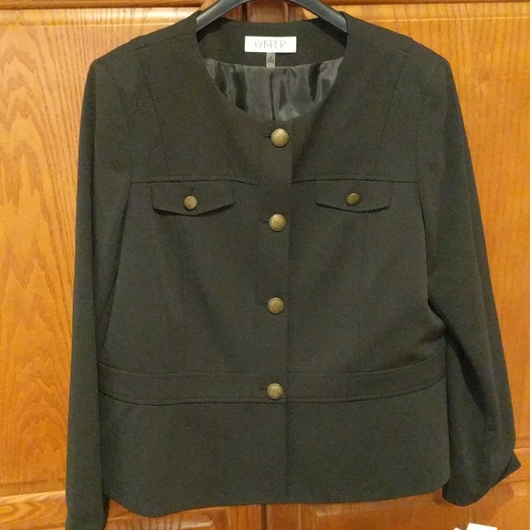 Kasper Black Blazer - Picture 5 of 6